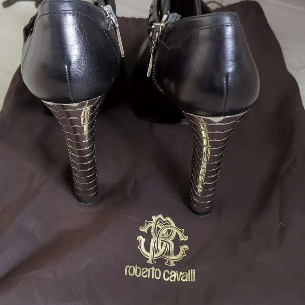 Roberto Cavalli boots